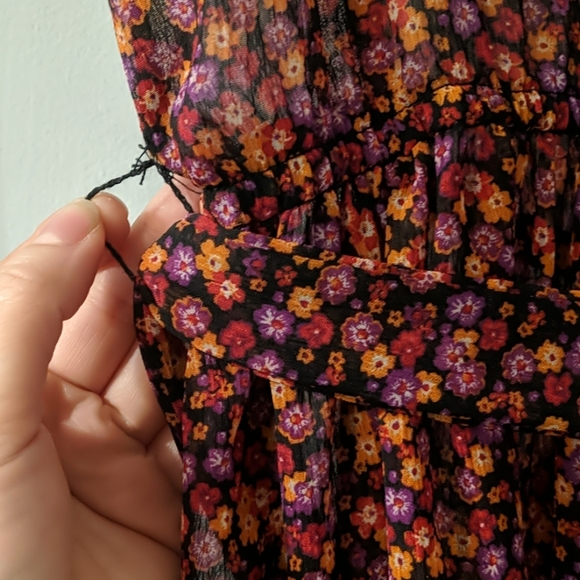 Dress - Picture 3 of 3